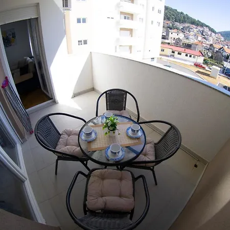 Lägenhet Apartman Emilija
