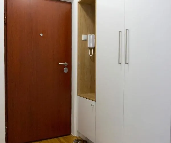 شقة Emilija تريبينيي