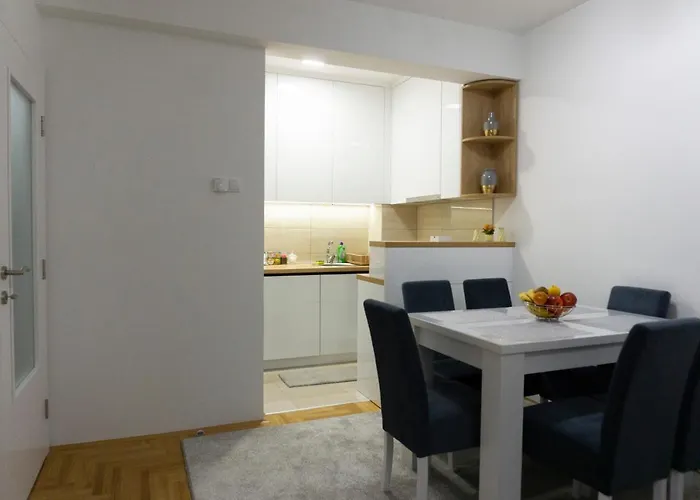 Emilija * تريبينيي